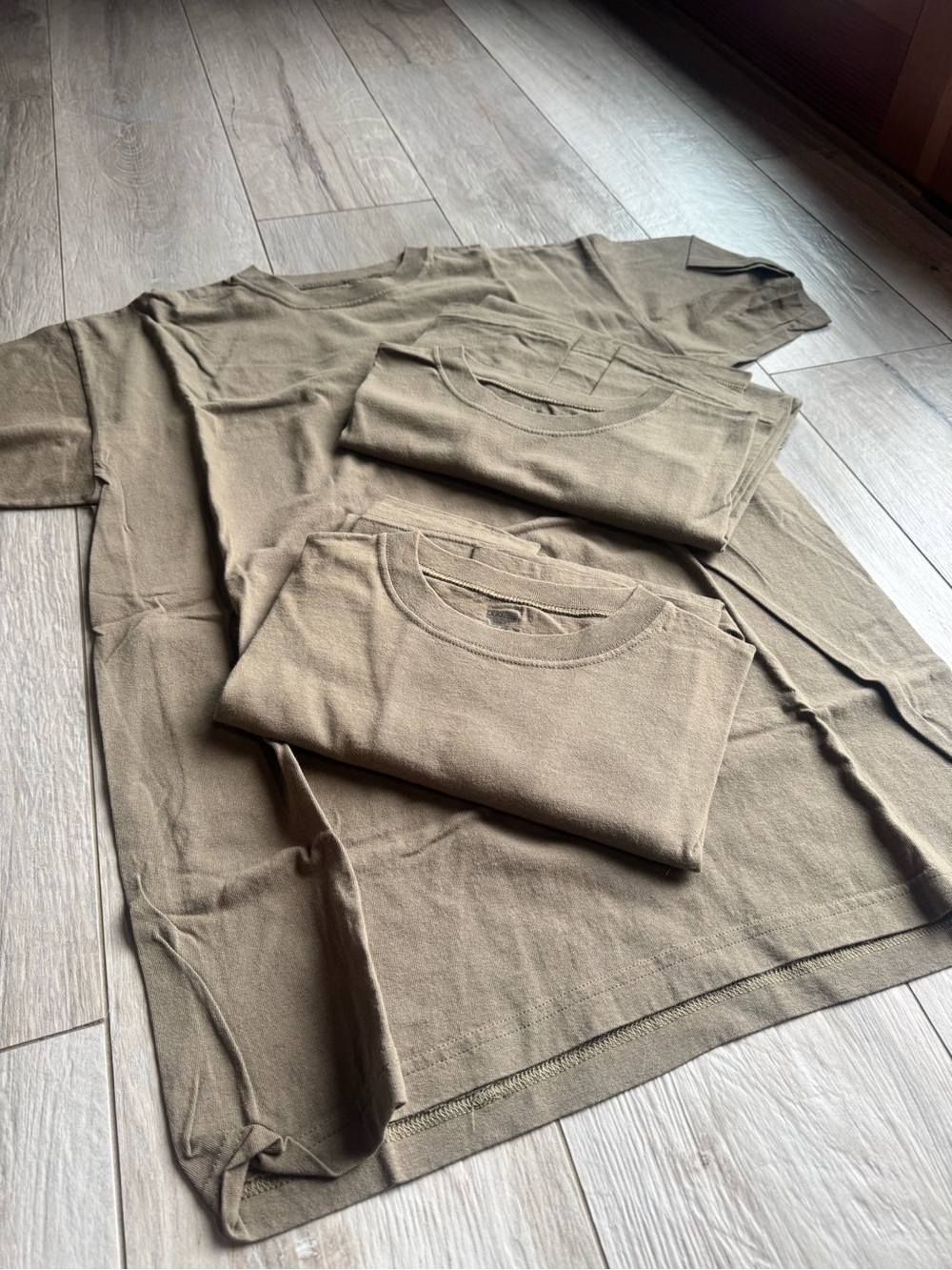 3 NWT Men's Short Sleeve Crew Neck T-Shirt